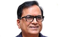 बसपा गुजरात में अकेले अपने दम पर चुनाव लड़ेगी : सतीश चंद्र मिश्रा बसपा गुजरात में अकेले अपने दम पर चुनाव लड़ेगी : सतीश चंद्र मिश्रा