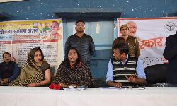 अपने घर और आसपास की सफाई रखे और सभी इसमें सहयेाग करे: डीएम सेल्वा अपने घर और आसपास की सफाई रखे और सभी इसमें सहयेाग करे: डीएम सेल्वा