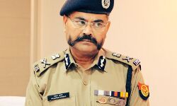 ADG प्रशांत का प्रहार-61 CRIMINALS को HELL तो 3885 को पहुंचाया JAIL ADG प्रशांत का प्रहार-61 CRIMINALS को HELL तो 3885 को पहुंचाया JAIL