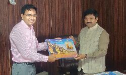 मिनिस्टर नंद गोपाल गुप्ता नंदी ने की विभागीय समीक्षा बैठक मिनिस्टर नंद गोपाल गुप्ता नंदी ने की विभागीय समीक्षा बैठक