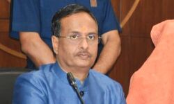 इतिहास में ये पहला ऐसा युद्ध होगा जिसे घर बैठकर जीता जा सकता है : डॉ दिनेश शर्मा