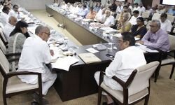 युवा पीढ़ी गांधी के व्यक्तित्व को जाने और अपनाए : कमल नाथ युवा पीढ़ी गांधी के व्यक्तित्व को जाने और अपनाए : कमल नाथ