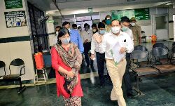 नोडल ऑफिसर कंचन वर्मा ने कोविड अस्पताल का भ्रमण कर लिया व्यवस्थाओं का जायजा नोडल ऑफिसर कंचन वर्मा ने कोविड अस्पताल का भ्रमण कर लिया व्यवस्थाओं का जायजा