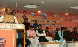 भविष्य के भारत निर्माण में युवाओं की महत्वपूर्ण भूमिका रहेगी : त्रिवेन्द्र सिंह रावत