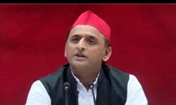 उत्तर प्रदेश पूरी तरह अराजकता का जंगल प्रदेश बन गया है : अखिलेश यादव उत्तर प्रदेश पूरी तरह अराजकता का जंगल प्रदेश बन गया है : अखिलेश यादव