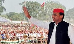 ओलावृष्टि की आपदा पर राज्य सरकार का रवैया उदासीन : अखिलेश यादव