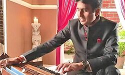 समन्दर पीर का है अंदर लेकिन रो नहीं सकता