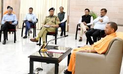 पुलिस पेट्रोलिंग बढ़ायी जाए : मुख्यमंत्री योगी आदित्यनाथ