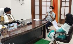 यूपी में अल्पसंख्यक कल्याण के लिए मंत्री ने बनाई क्या प्लानिंग, पढ़िये यूपी में अल्पसंख्यक कल्याण के लिए मंत्री ने बनाई क्या प्लानिंग, पढ़िये