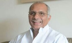 धर्मपाल सिंह ने किया बांदा जिले के विकास कार्यों की समीक्षा धर्मपाल सिंह ने किया बांदा जिले के विकास कार्यों की समीक्षा