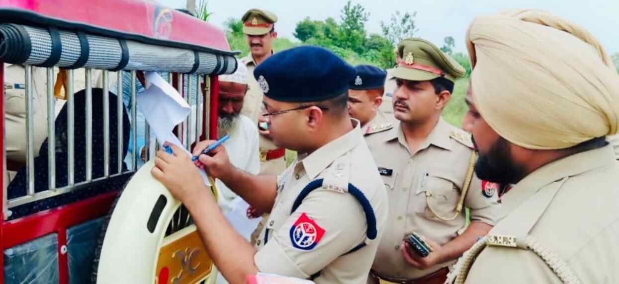 भई वाह! पुलिस अफसर हो तो ऐसा, एसपी अजय कुमार ने पेश की मानवता की नई मिसाल